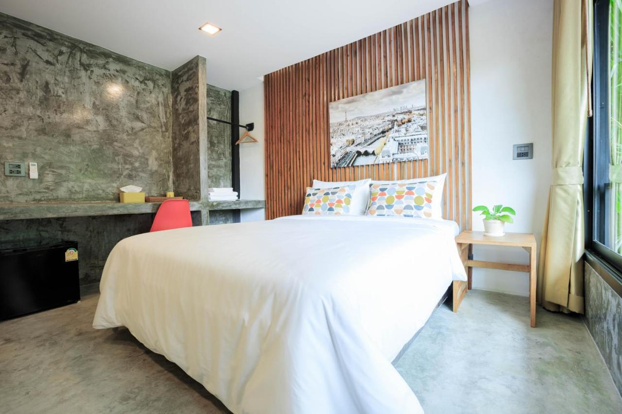 In My Place Cafotel Khlong Thom Buitenkant foto