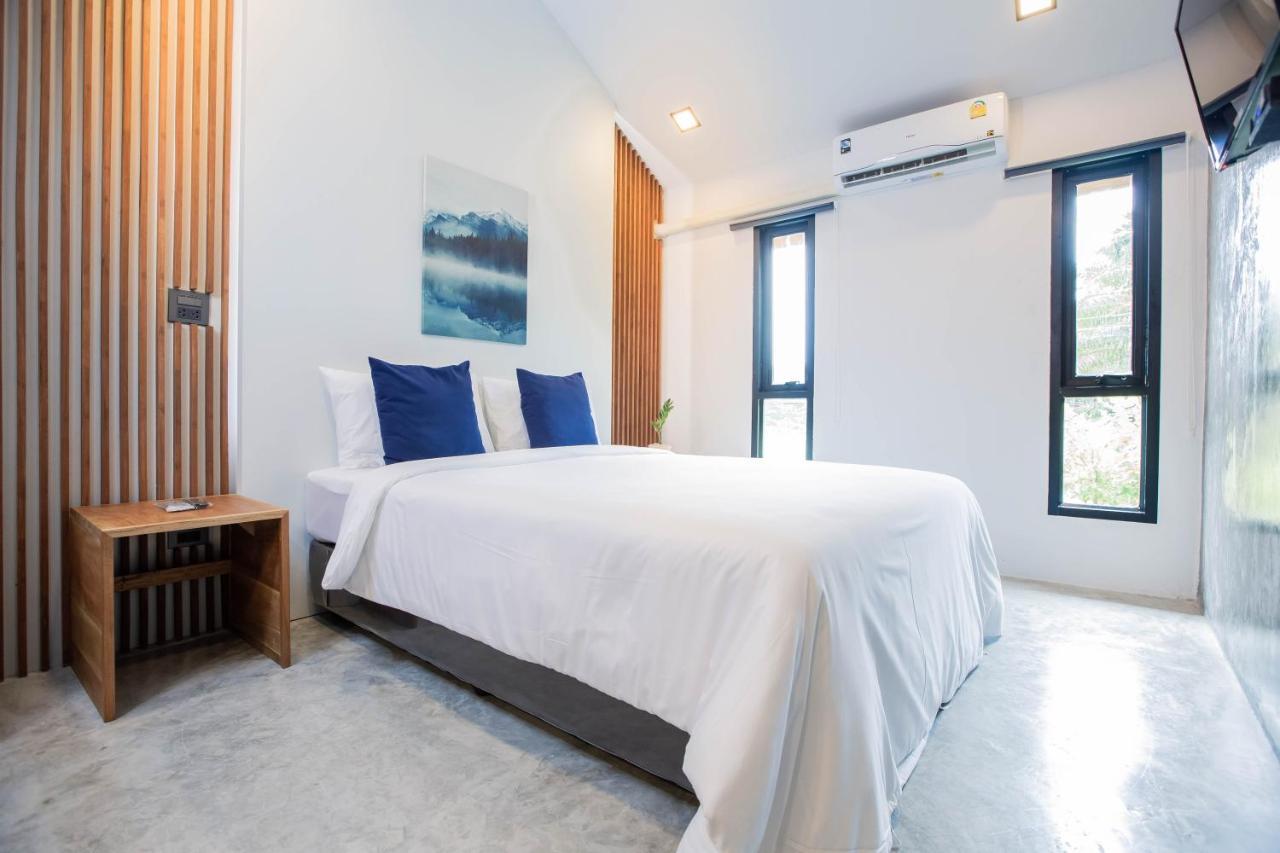 In My Place Cafotel Khlong Thom Buitenkant foto
