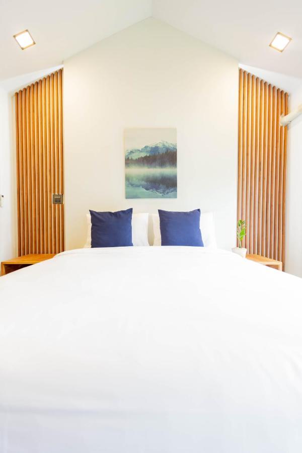 In My Place Cafotel Khlong Thom Buitenkant foto